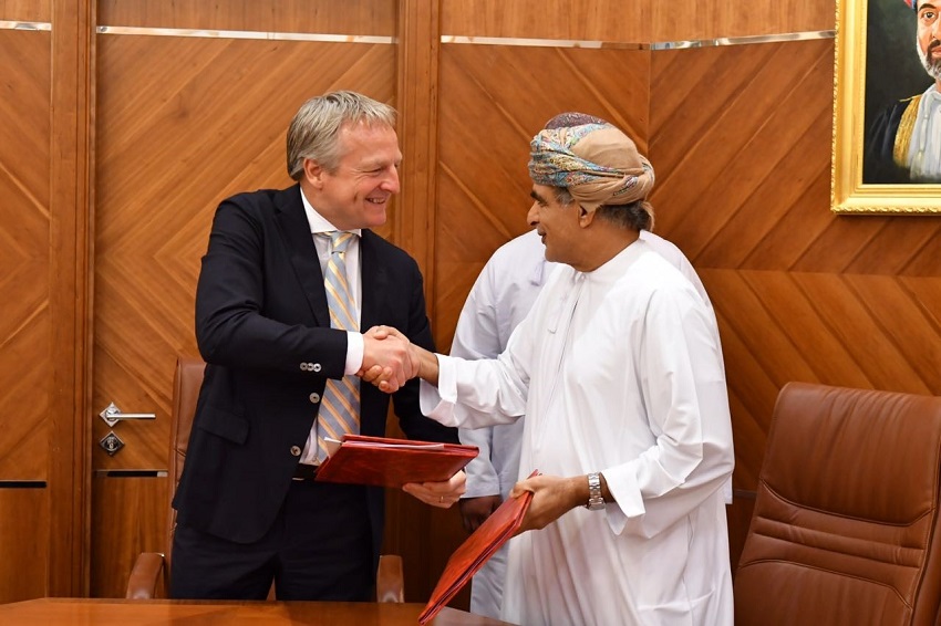 Shell Signs Agreement on Energy Development in Oman  