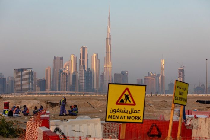 Dubai’s Jobs Vanish at the Fastest Pace in a Decade