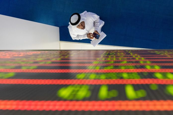 Mideast Stocks Drop Despite $47 Billion of Central Bank Aid