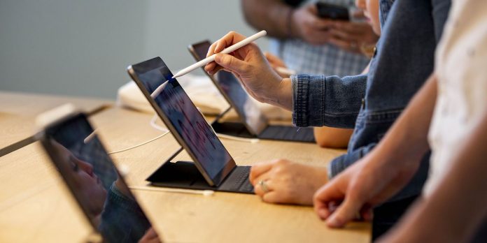 Apple Preparing Monthly iPad, Mac Payment Plans for Apple Card