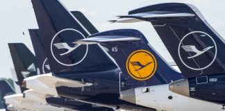 Lufthansa boss announces 'return-flight guarantee' during pandemic