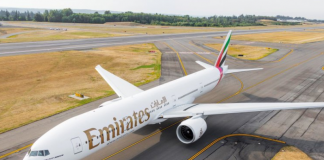 Emirates expands network further with restart of flights to Muscat, Entebbe