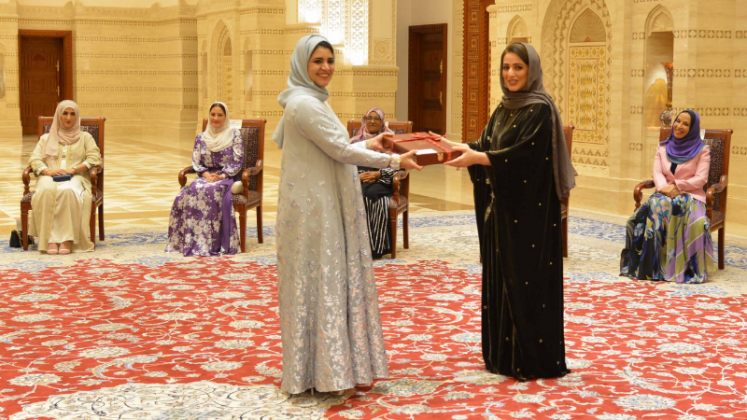 Five Omani Women Conferred With Order Of Royal Commendation  