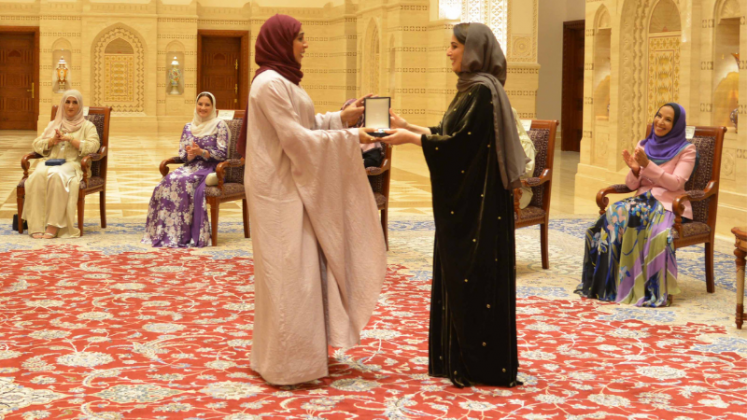 Five Omani Women Conferred With Order Of Royal Commendation  