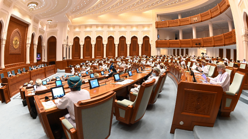 Oman's State Council Discusses Proposals to Amend Archives, Securities Laws  